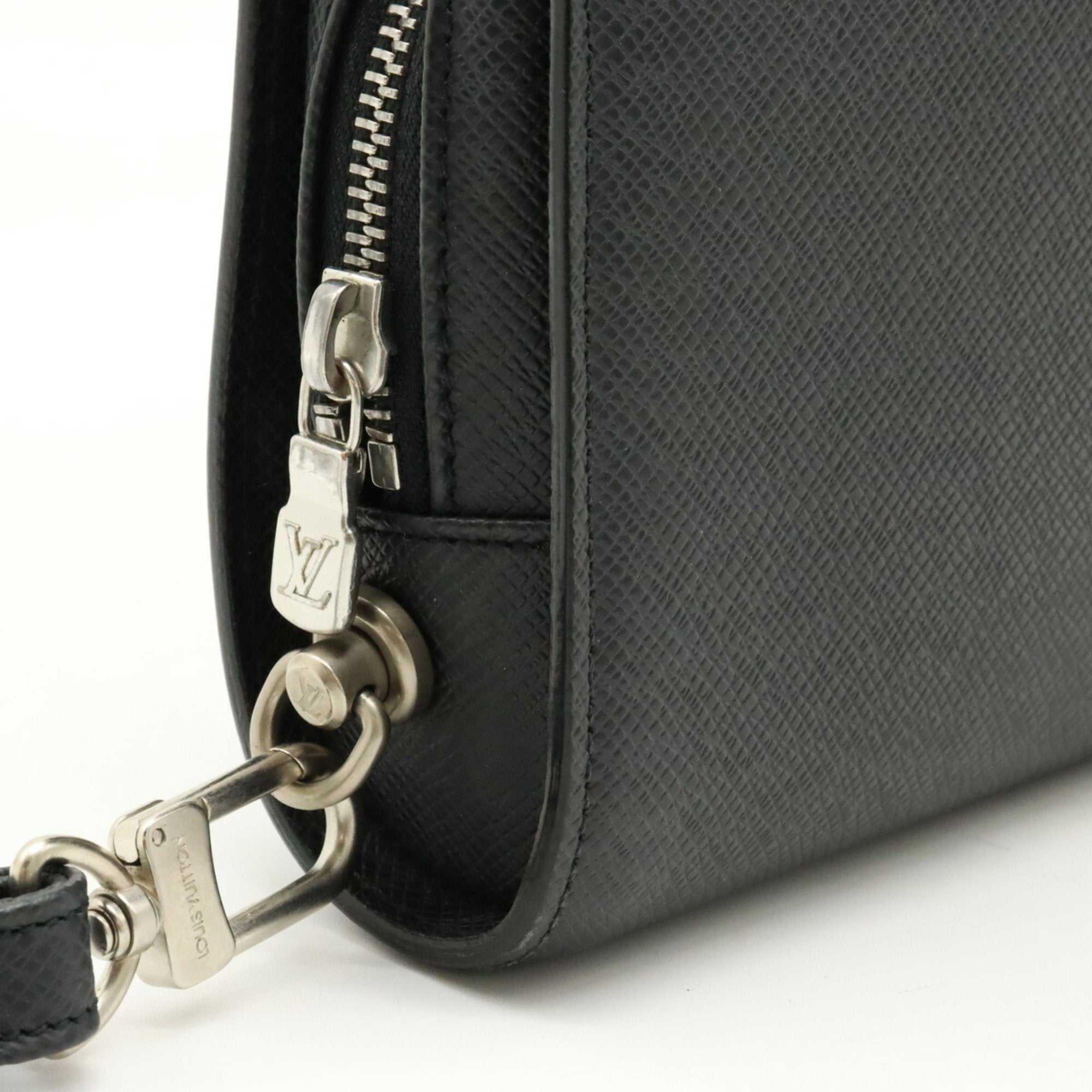 LO-LV bags 901