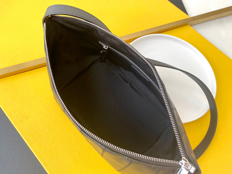 BB - YSL Bag - 4170