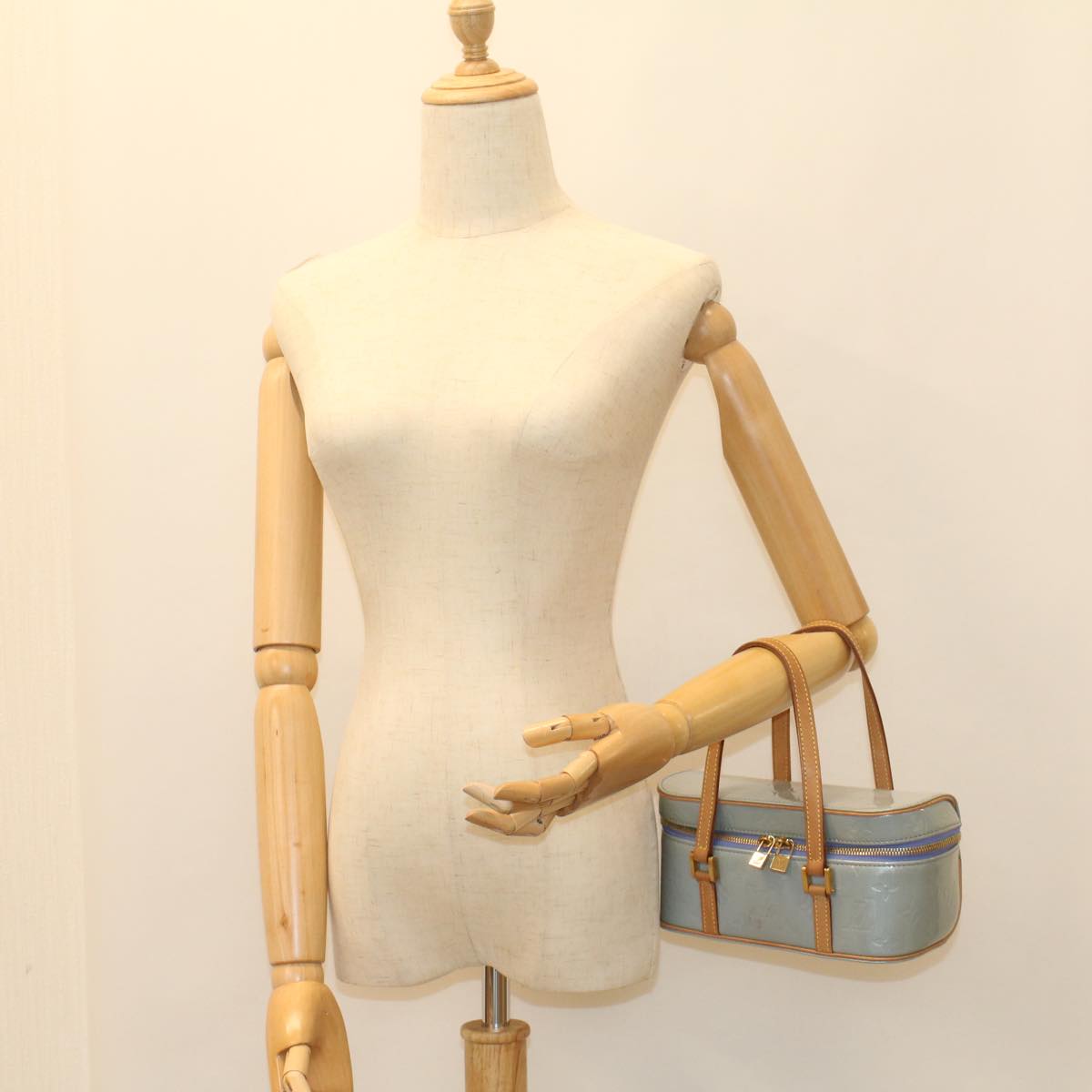 LO-LV bags 150