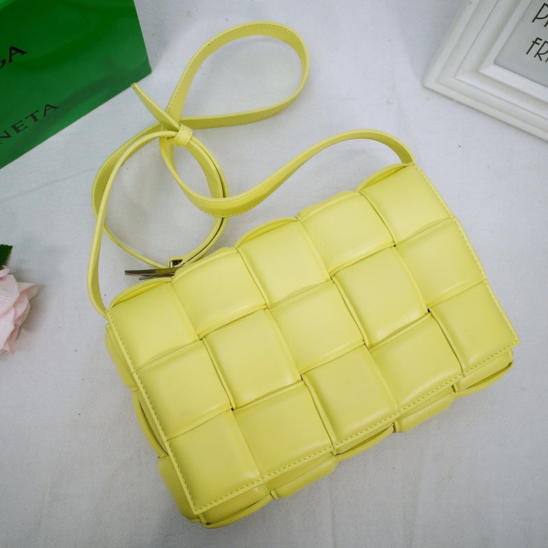 B-VENETA STYLISH HANBAGS FOR WOMEN - - 156
