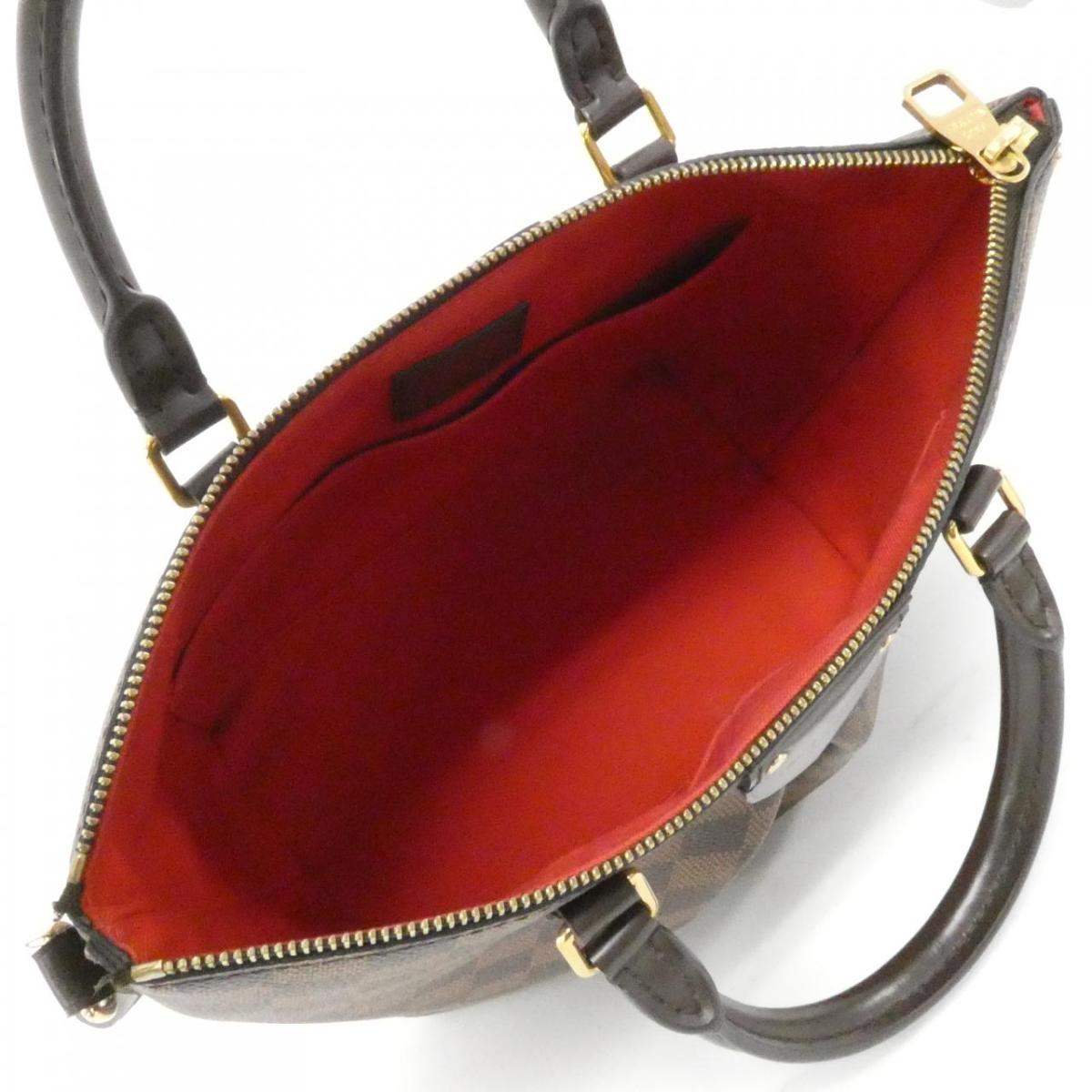 LO-LV bags 1900