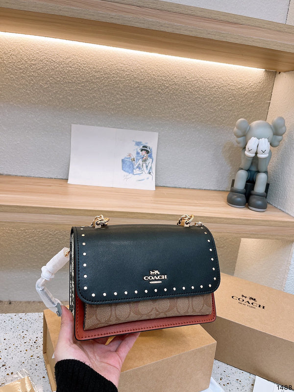 LO - CCH Bags - 205