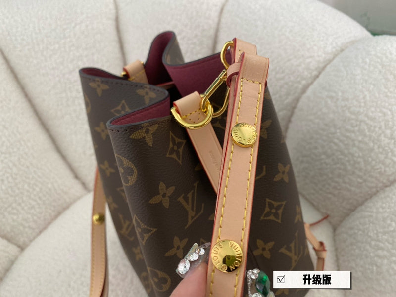 LO - LV Bags - 15075