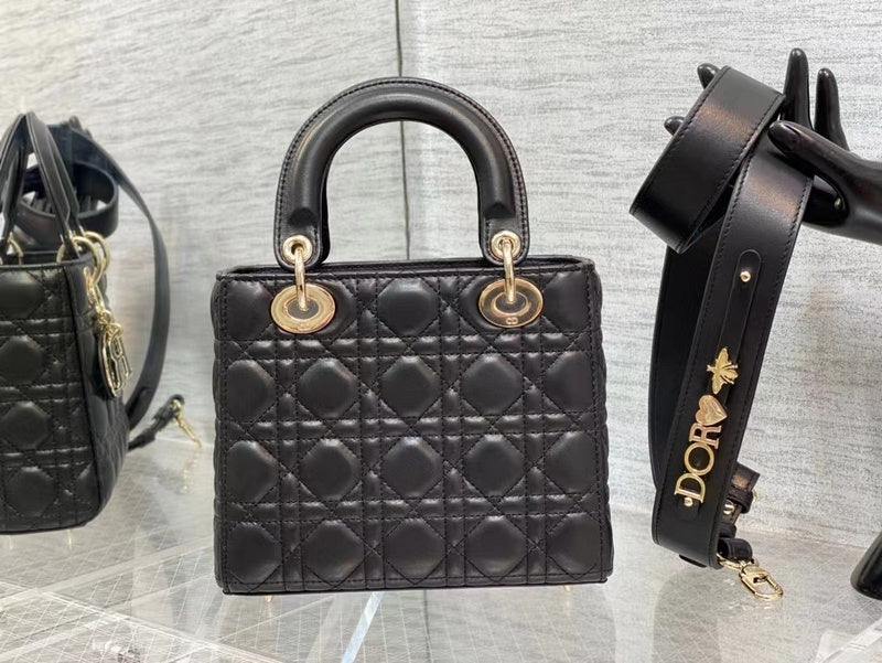 LO - DYOR   BAGS FOR WOMEN - FASHION LUXURY BAGS 002