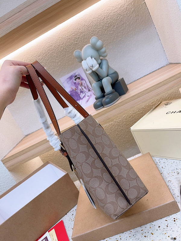LO - CCH Bags - 142