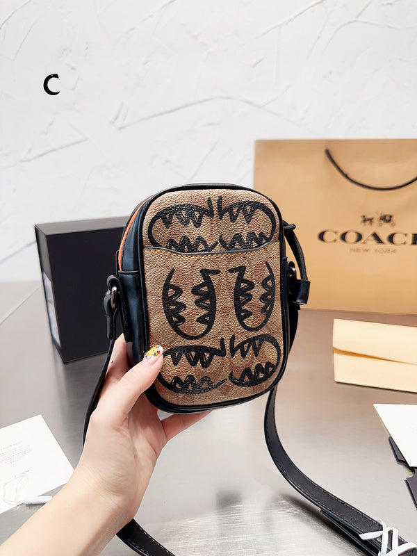 LO - CCH Bags - 097
