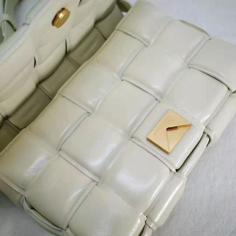 LO - BV Bags - 185