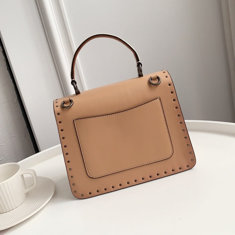 LO - CCH Bags - 561