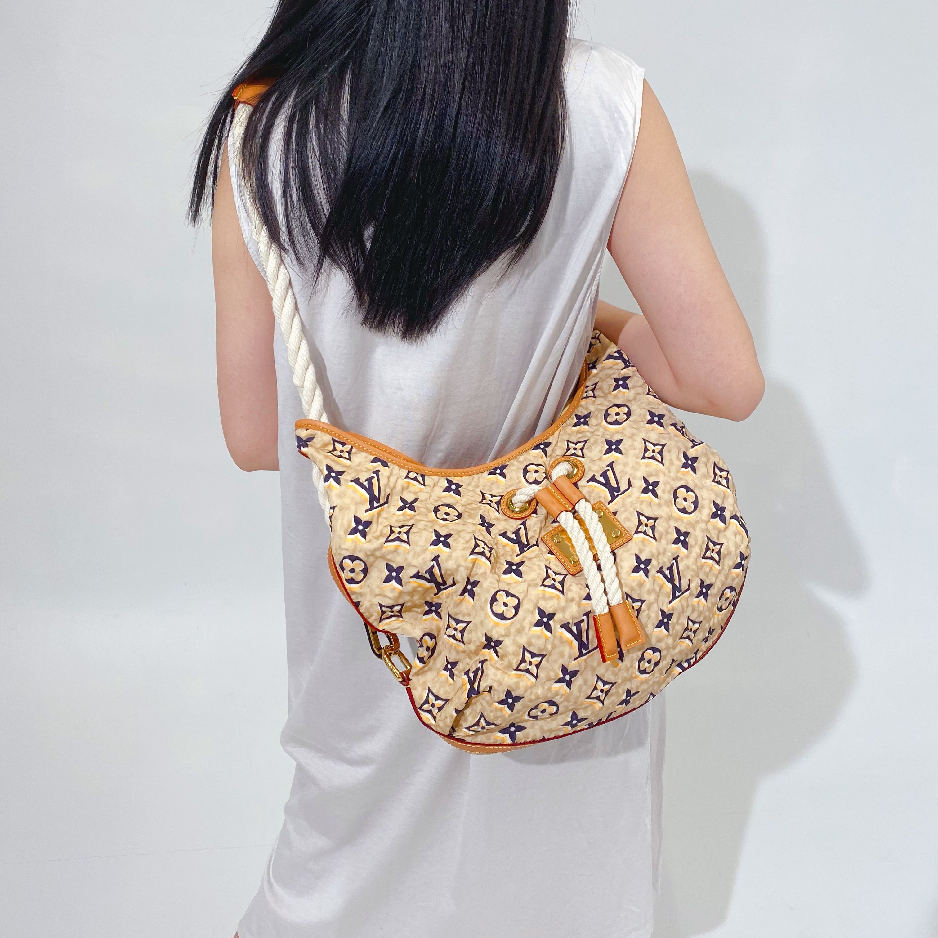 LO-LV bags 6812