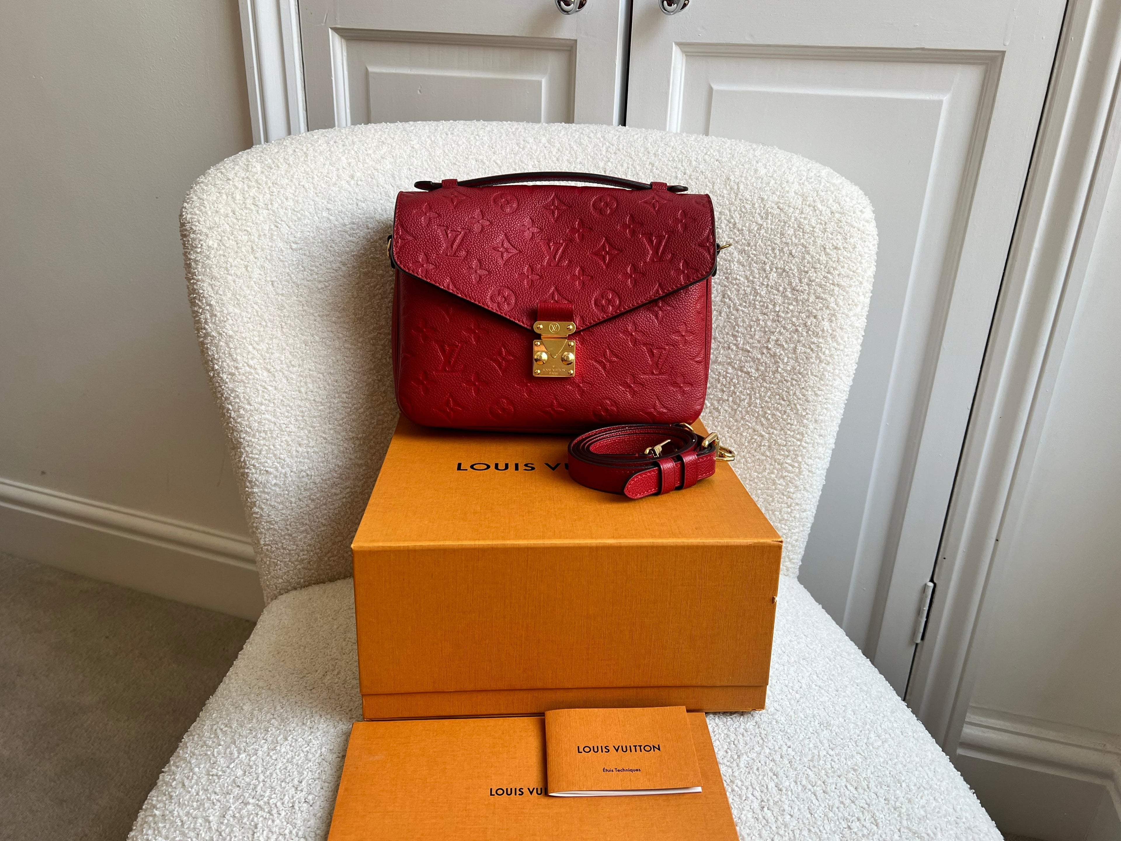 Pochette Metis