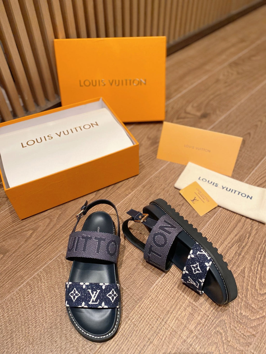 LO-LV bags 1992