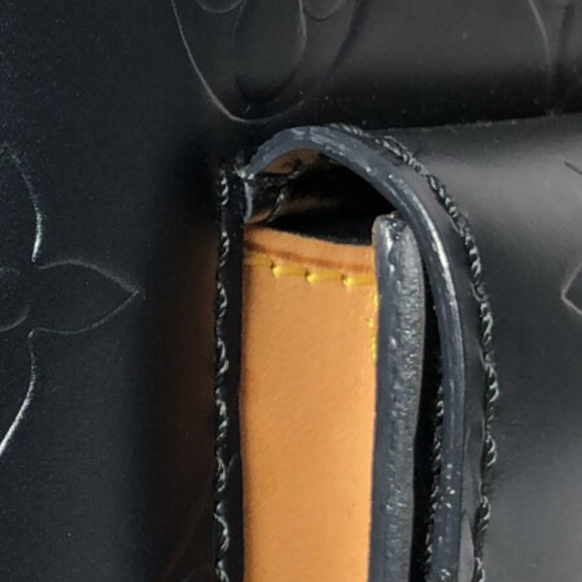 LO-LV bags 3698