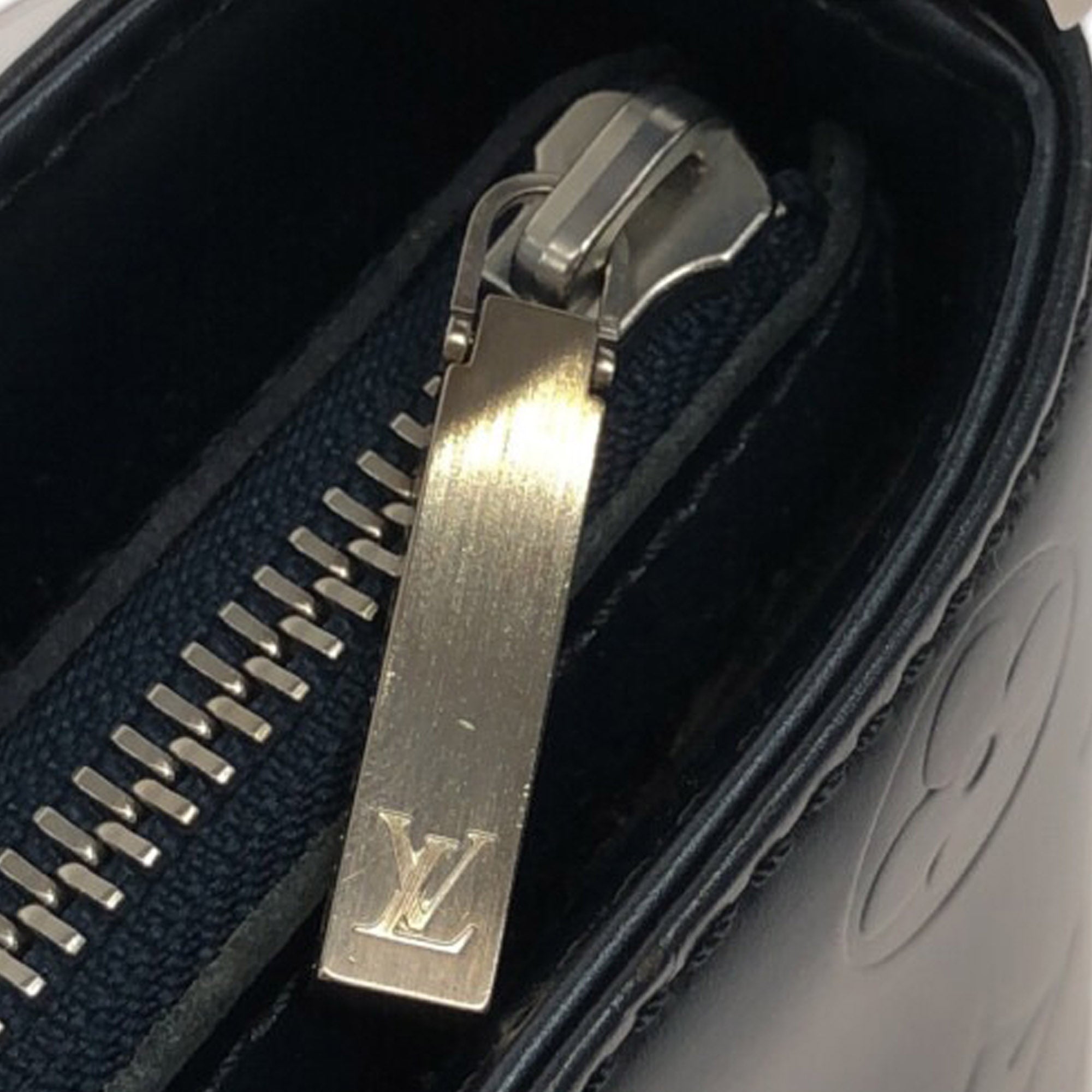 LO-LV bags 3698