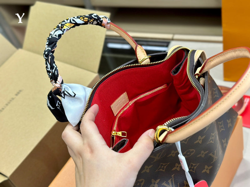 LO - LV Bags - 15092