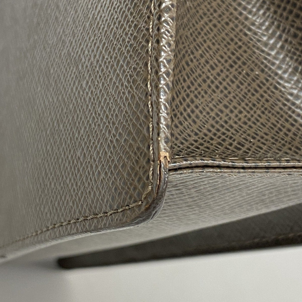 LO-LV bags 1617