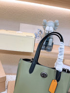 LO - CCH Bags - 094
