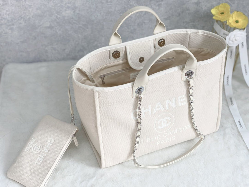 CHL - Small Shopping Bag SilLusso Official - Hardware Cream For Women Handbags, Shoulder Bags 15.2in/39LO AS3257