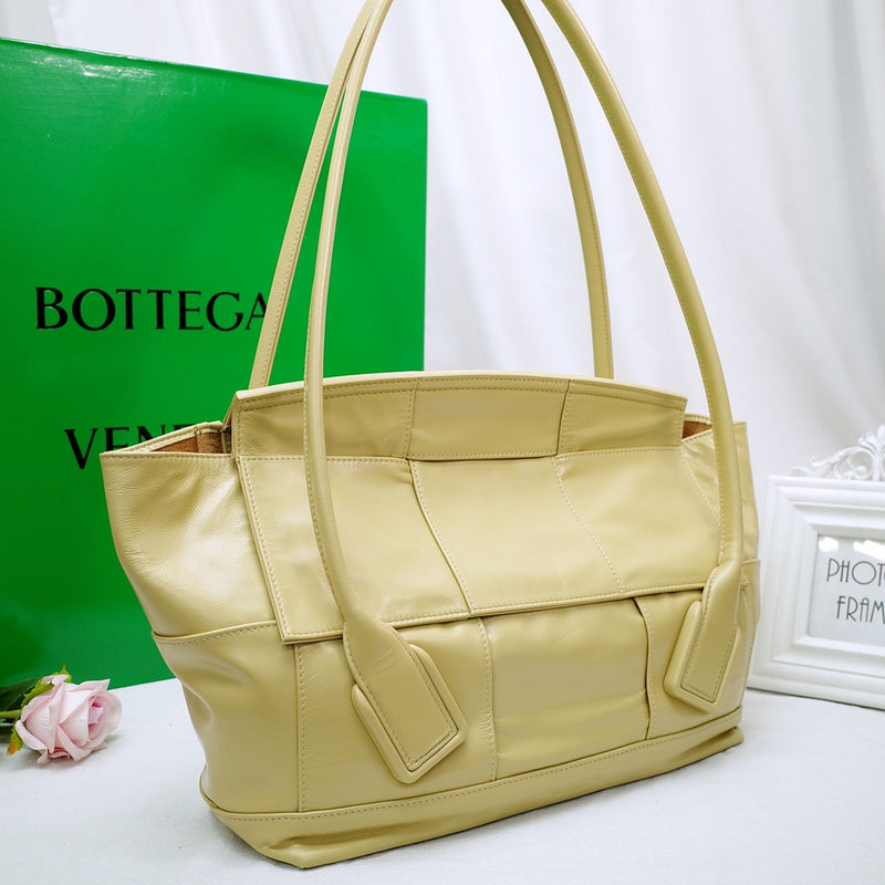 B-VENETA STYLISH HANBAGS FOR WOMEN - - 048