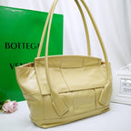 B-VENETA STYLISH HANBAGS FOR WOMEN - - 048