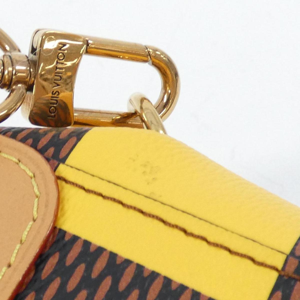 LO-LV bags 1833