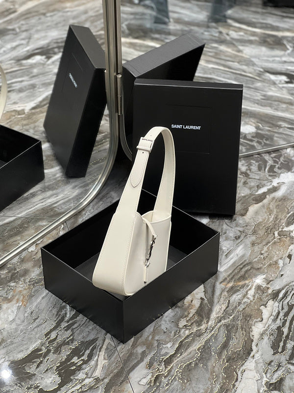 BB - YSL Bag - 2485