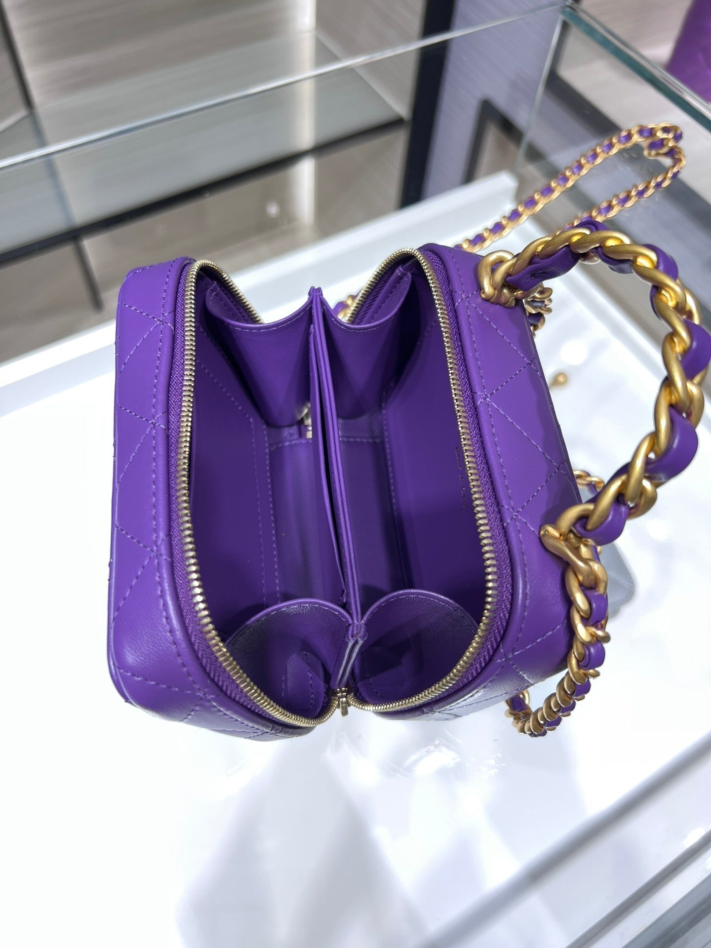 CHL - Vanity With Chain Purple Bag For Women 9LO/3.5in
