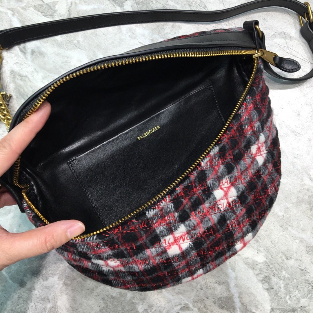 BLN-Ciaga Souvenir XXS Belt Bag In Checkered Red, For Women,  Bags 11.8in/30LO
