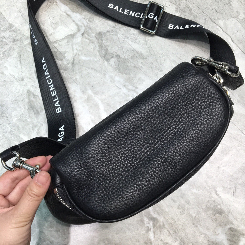 BLN-Ciaga Sling Bag In Black, For Women,  Bags 9.1in/23LO