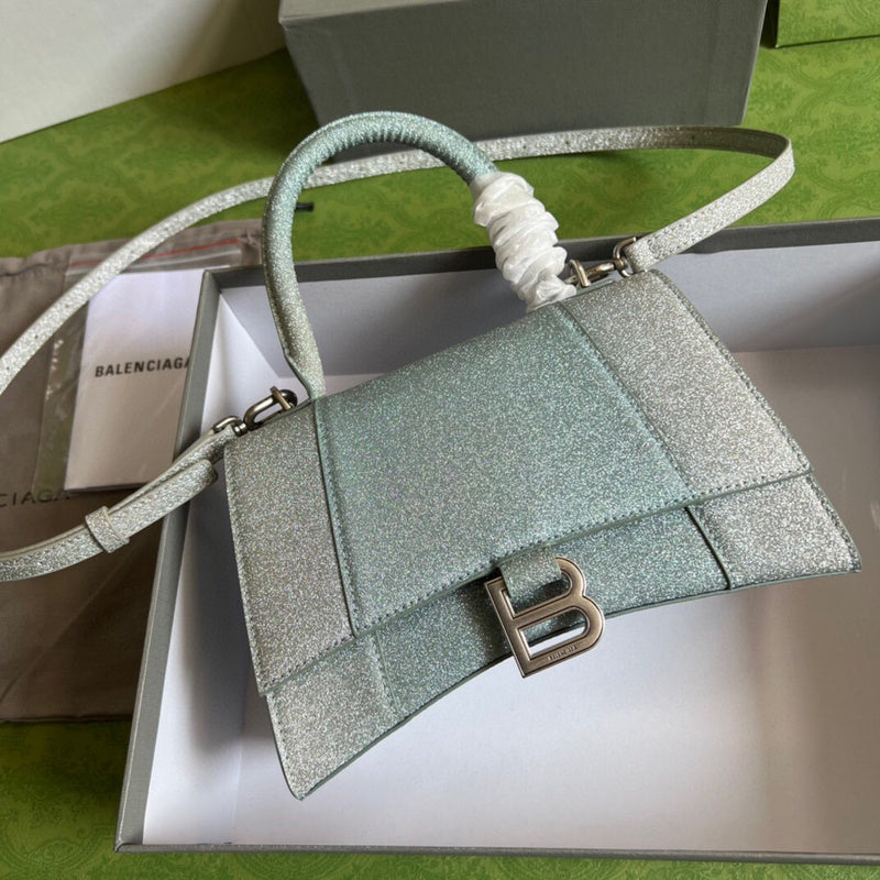 LO - GCC Bags - 4556