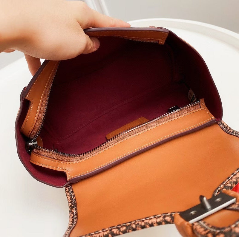 LO - CCH Bags - 544