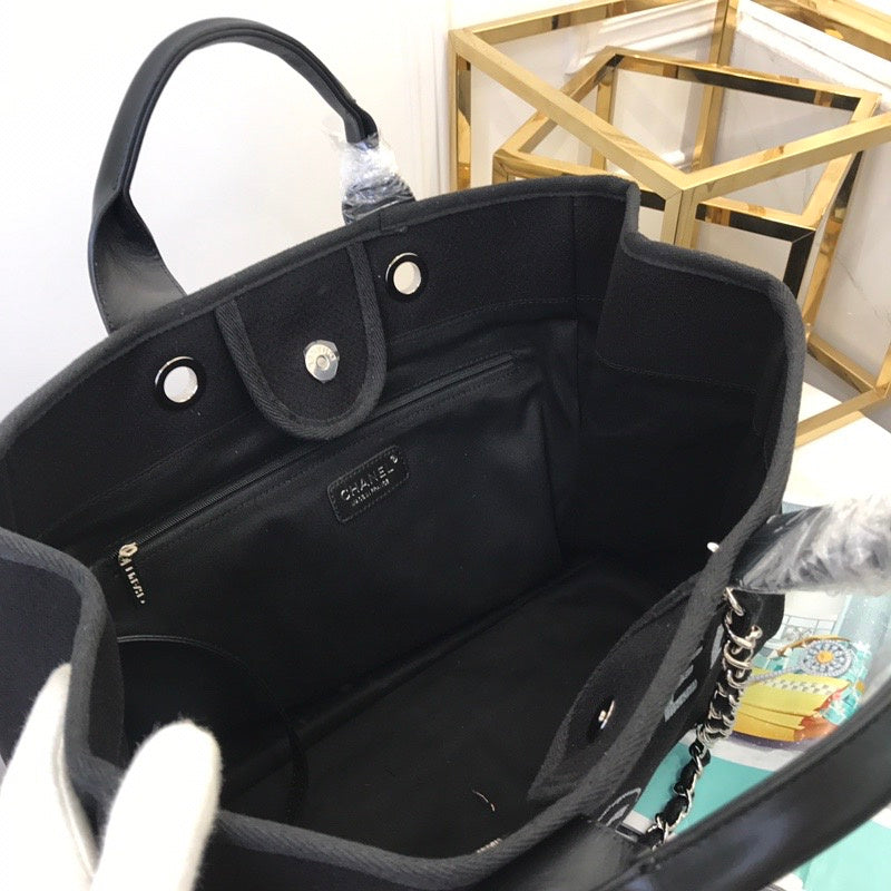 LO - CHL Bags - 1920