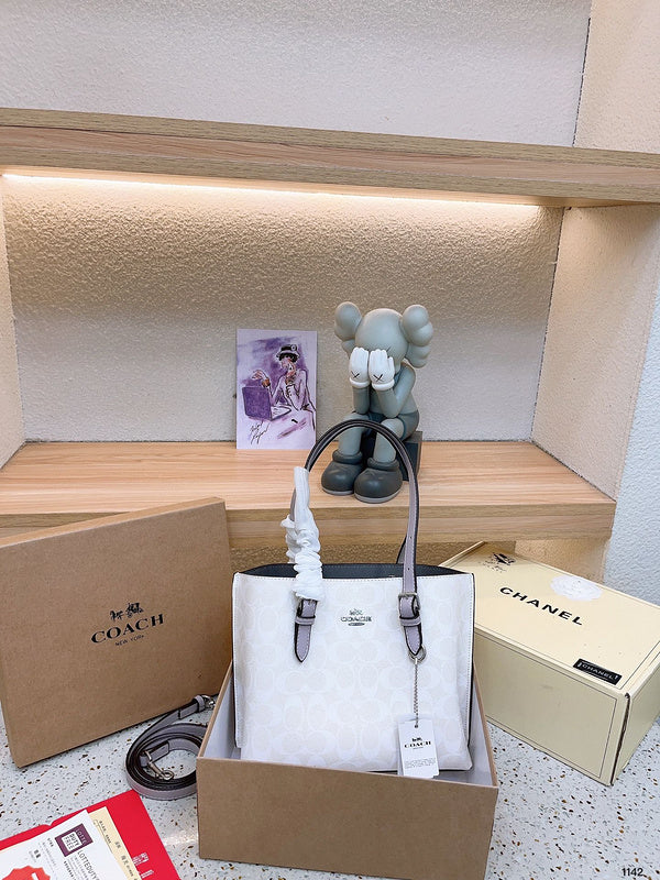 LO - CCH Bags - 143