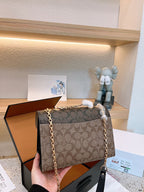 LO - CCH Bags - 378