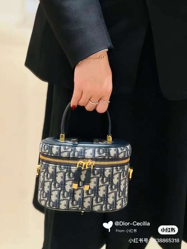LO - DYOR   BAGS FOR WOMEN - FASHION LUXURY BAGS 046