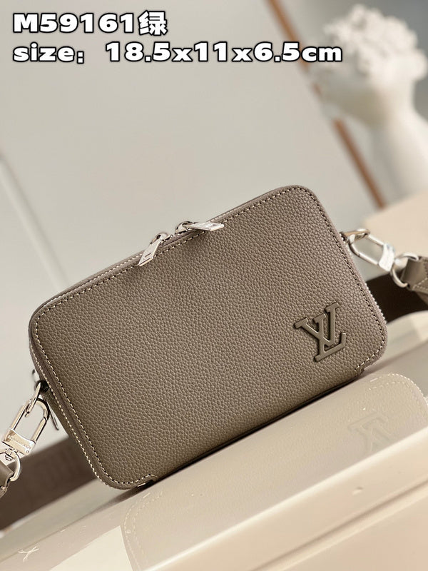 LO - LV Bags - 15942