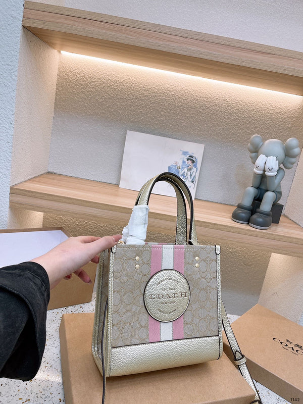 LO - CCH Bags - 397