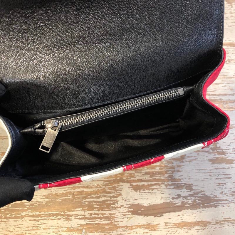 BB - YSL Bag - 2216