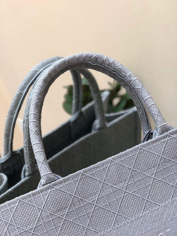 LO - DYOR   BAGS FOR WOMEN - FASHION LUXURY BAGS 340