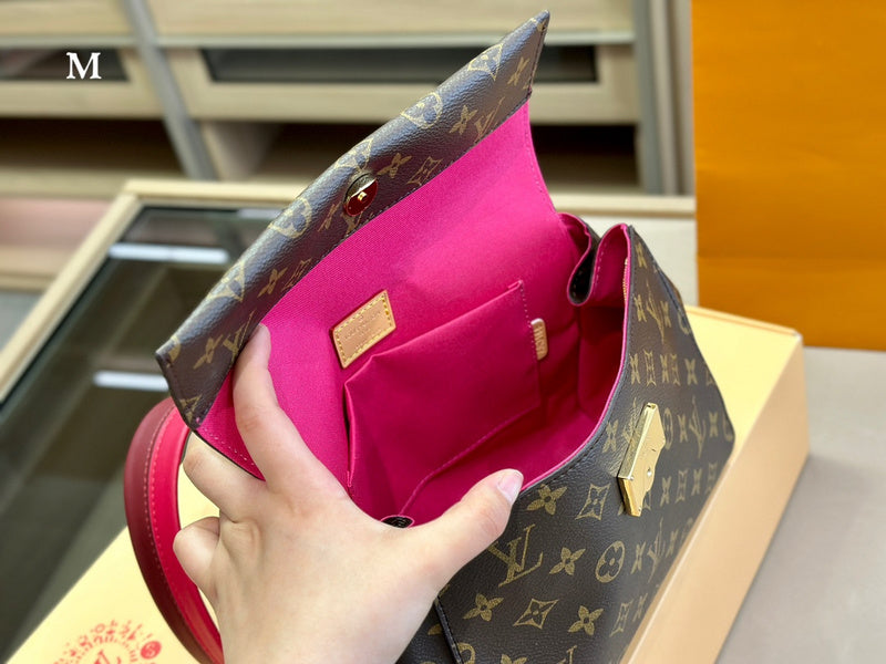LO - LV Bags - 15016