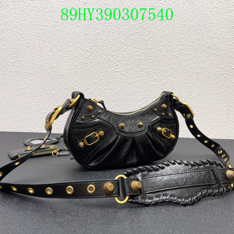 LO - BGA Bags - 1899