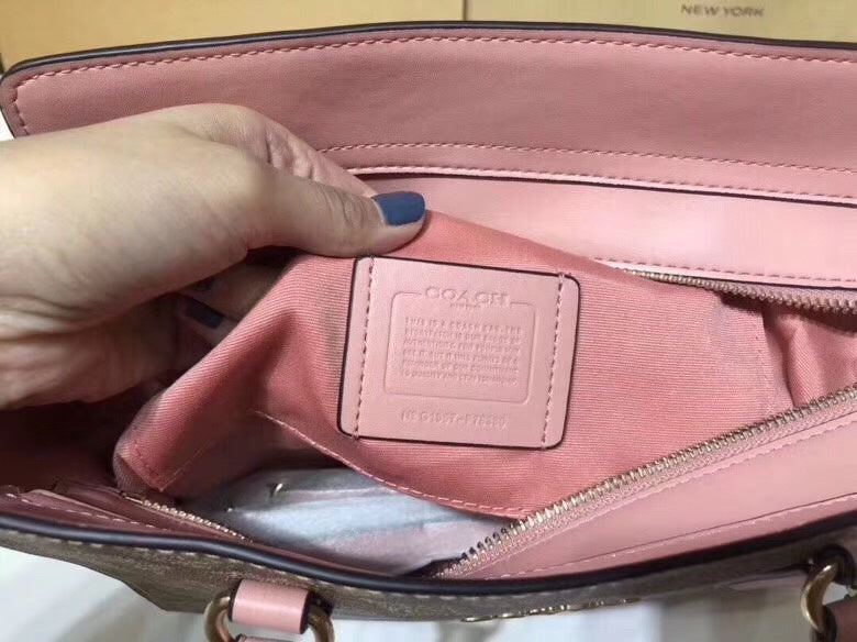 LO - CCH Bags - 564
