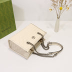 LO - GCC Bags - 064