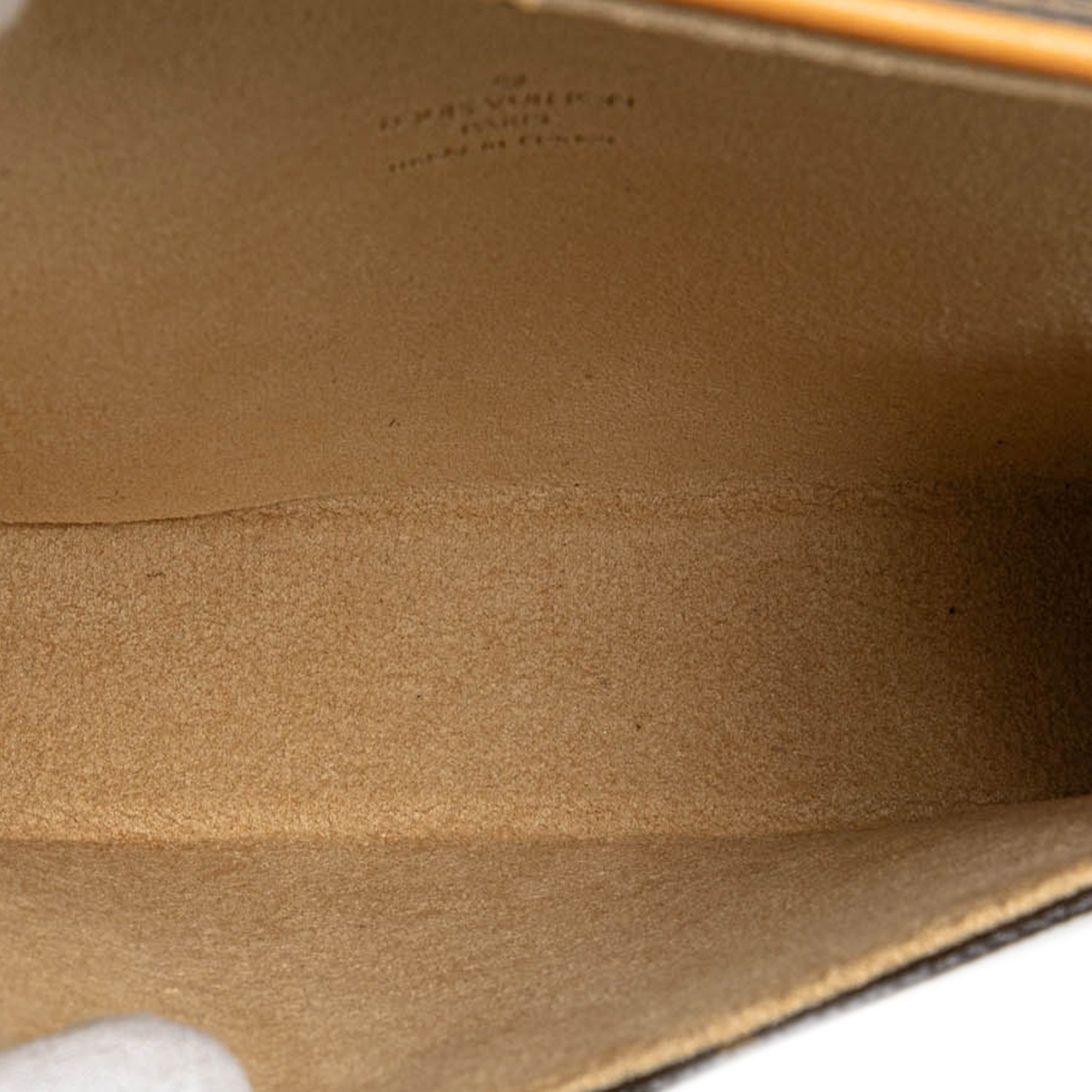 LO-LV bags 4746