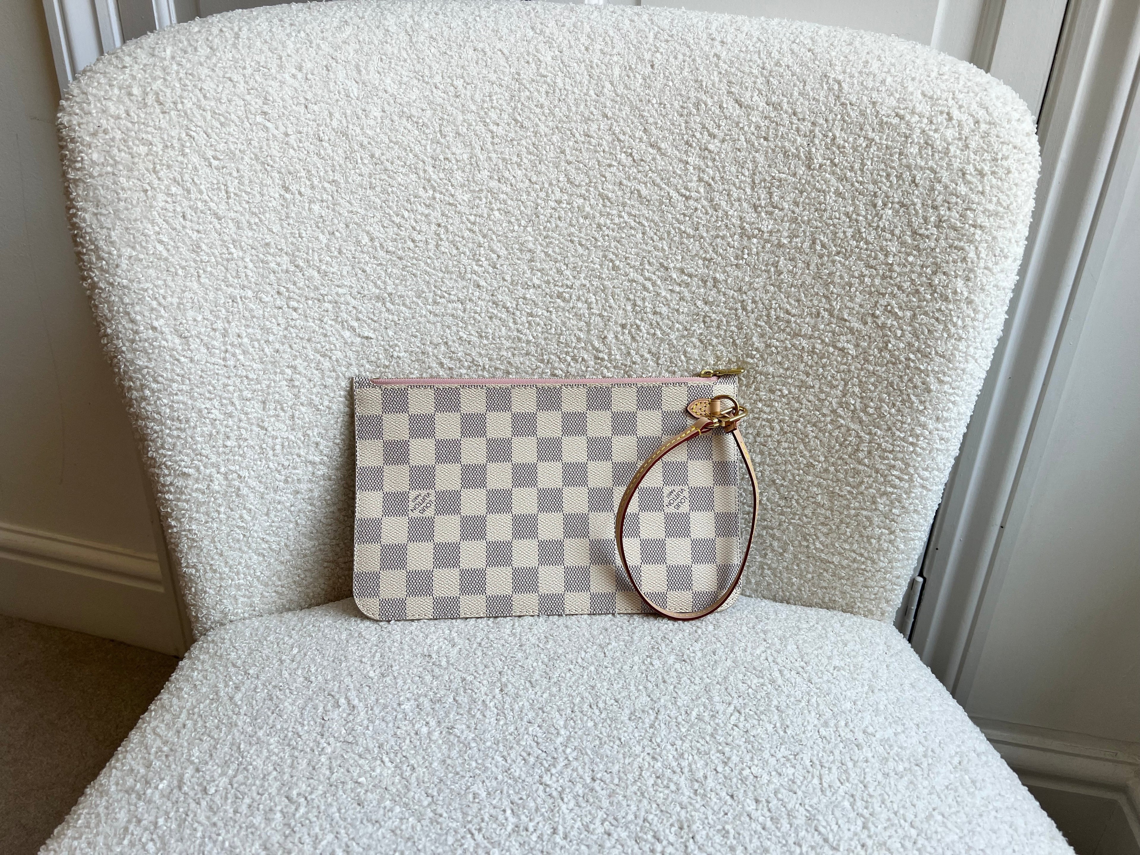Neverfull Pouch