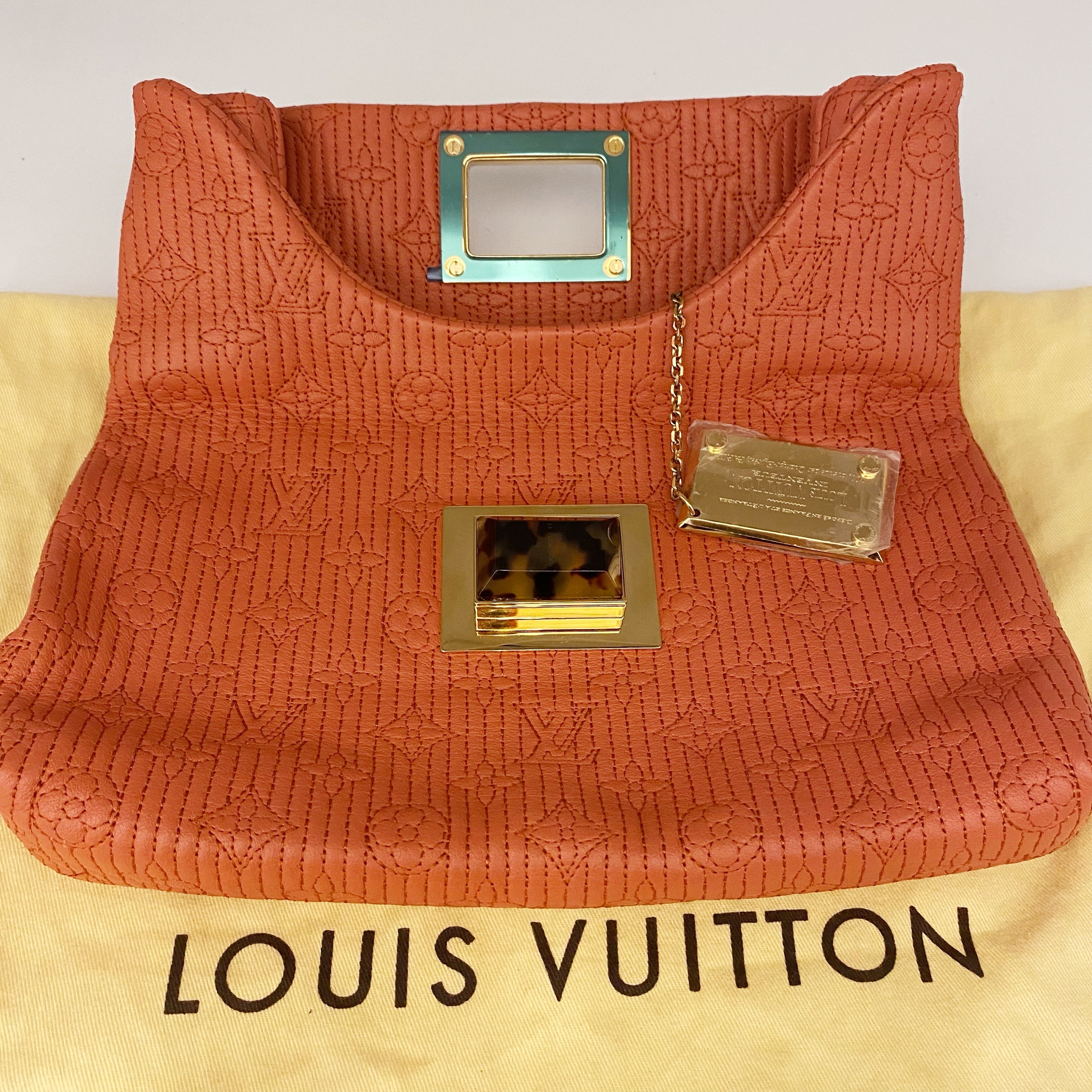 LO-LV bags 27