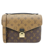 Pochette Metis