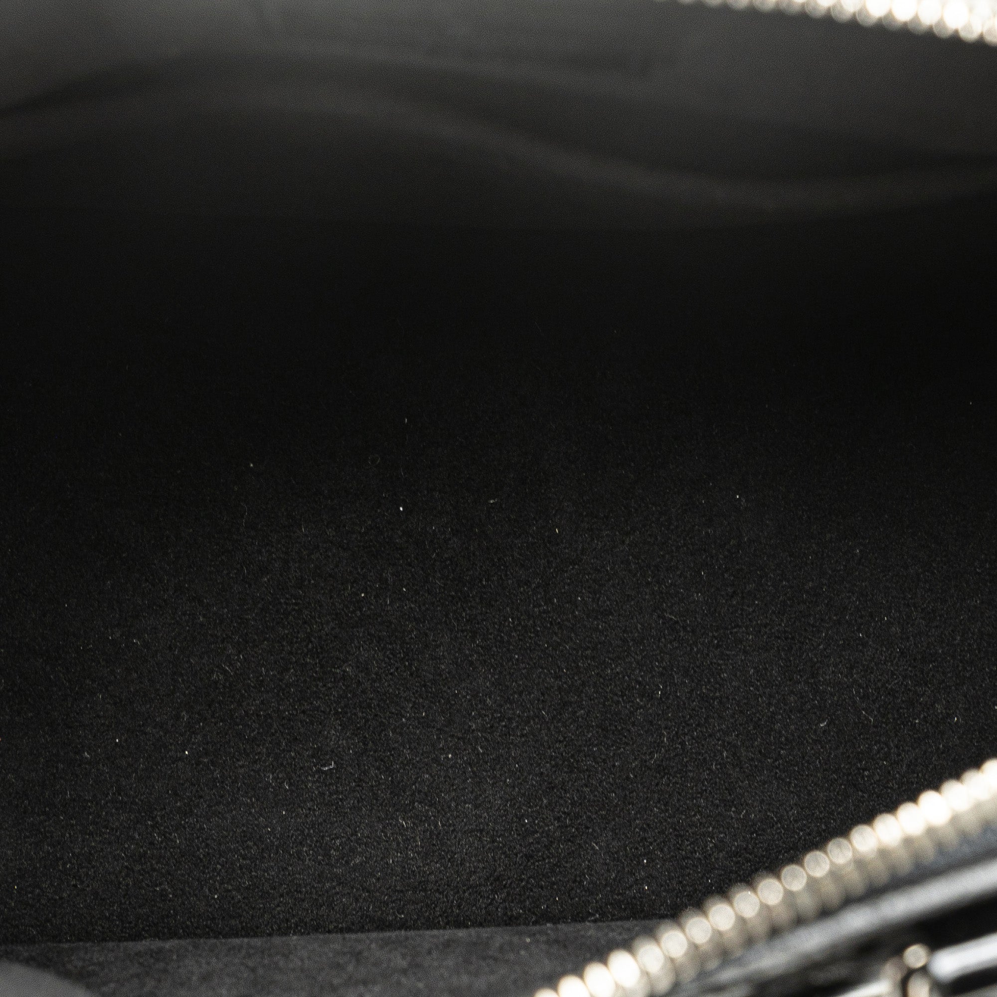 LO-LV bags 4369