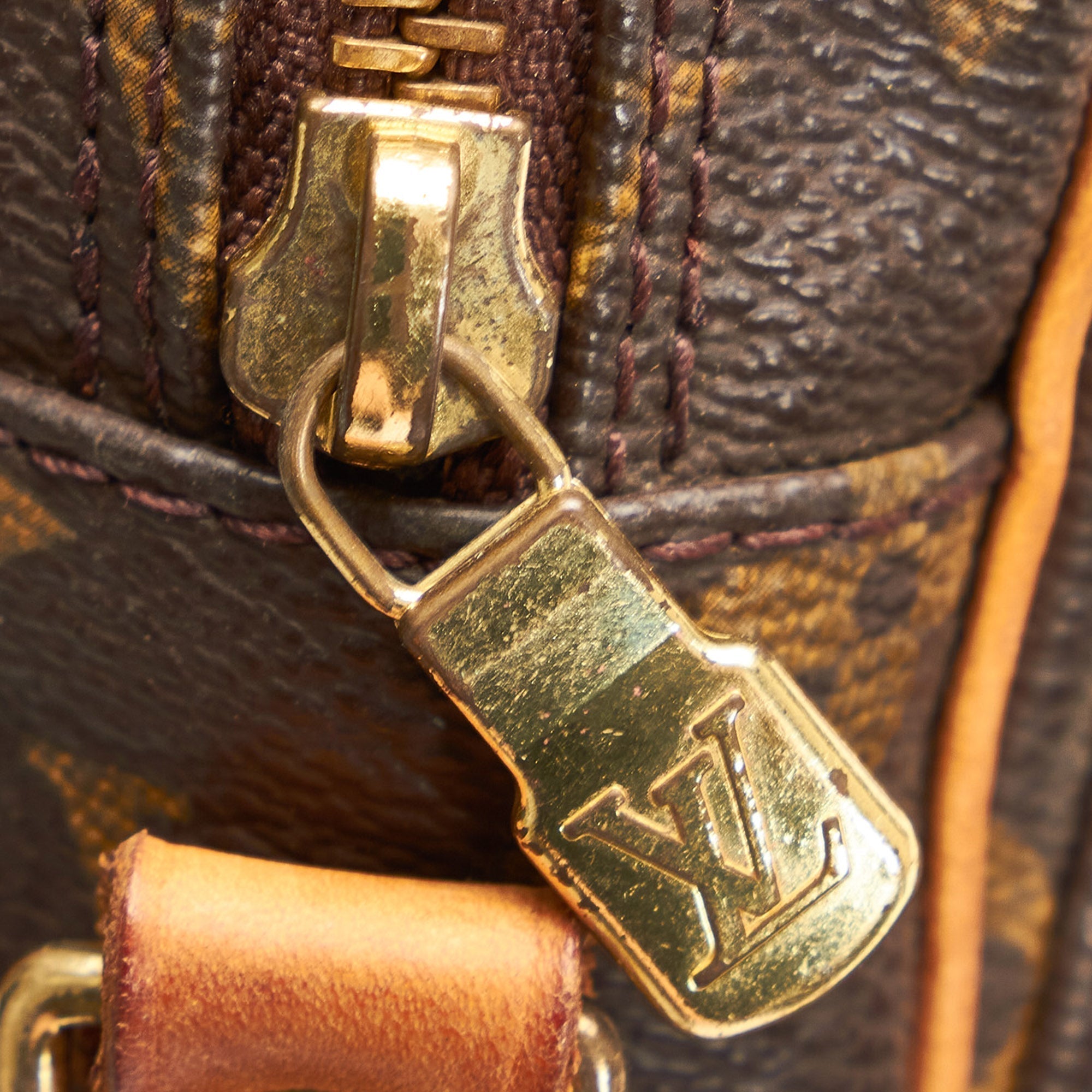 LO-LV bags 9758