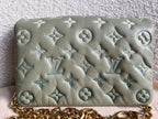 Coussin Pochette
