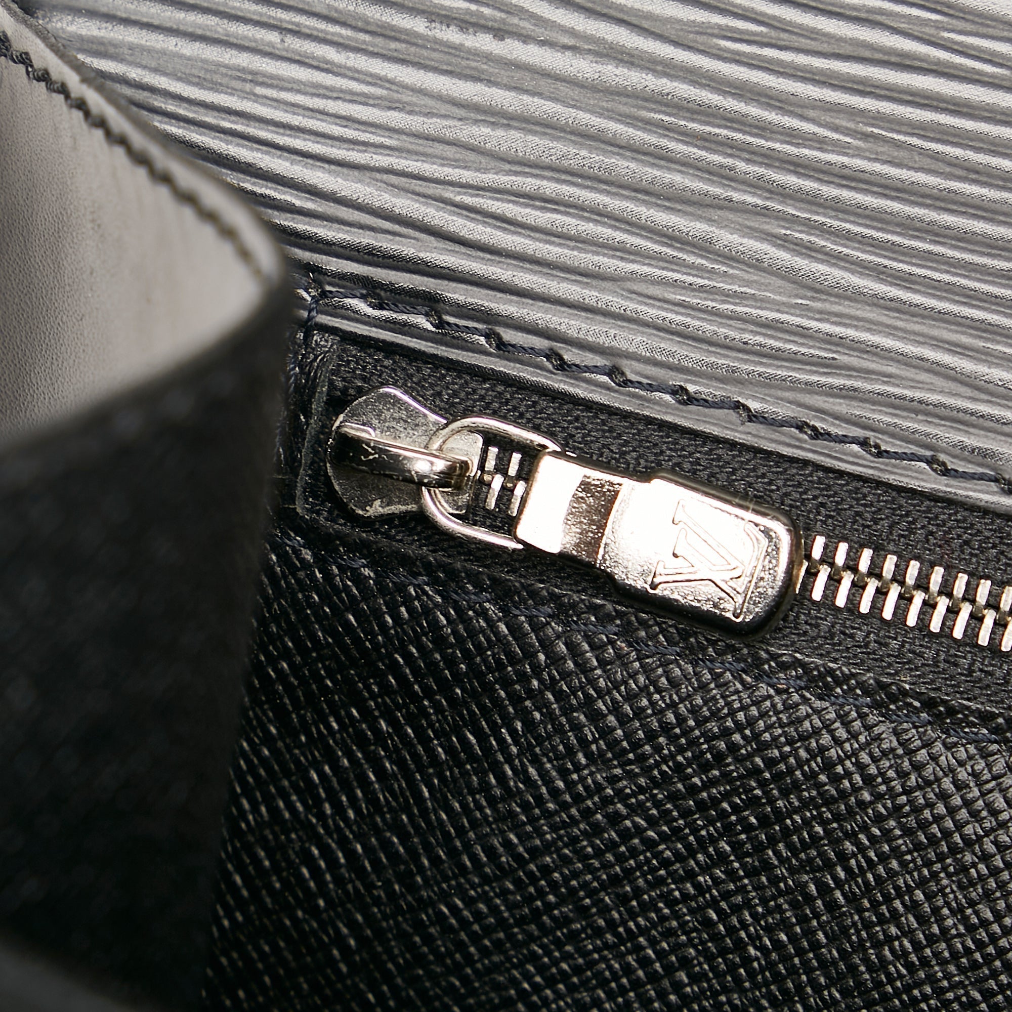 LO-LV bags 13983